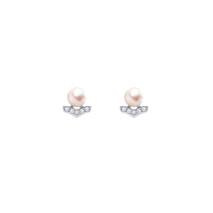 Uni V x Pearl
